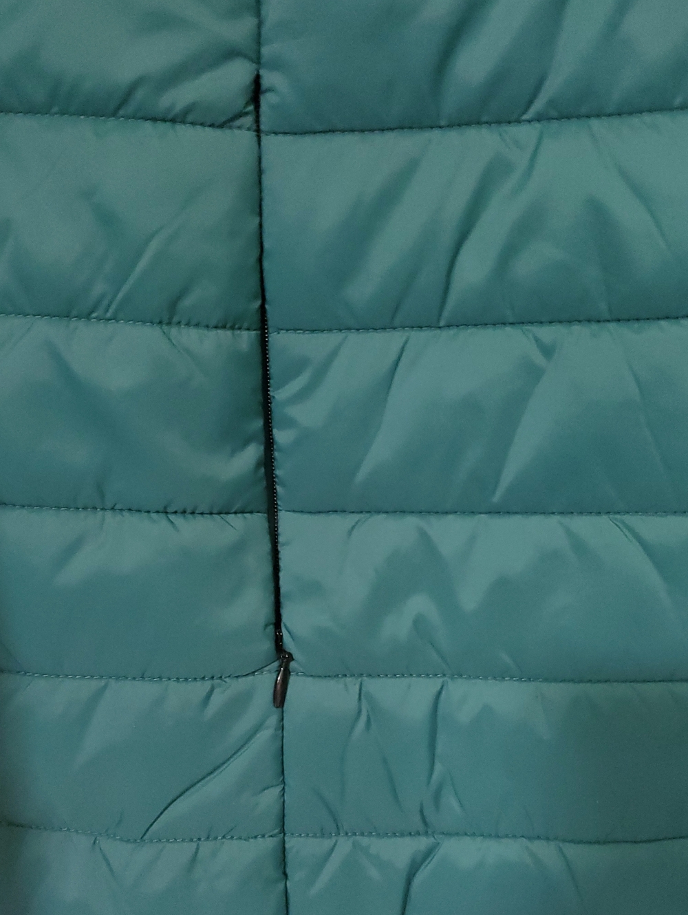 Green Quilted Hooded Puffer Jacket - Picture 3 of 8